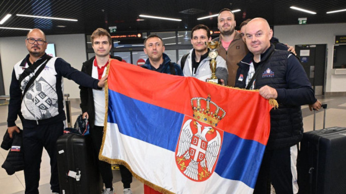 Bronzani dočekani kako i dolikuje: Šahisti treći u Evropi, malo li je?
