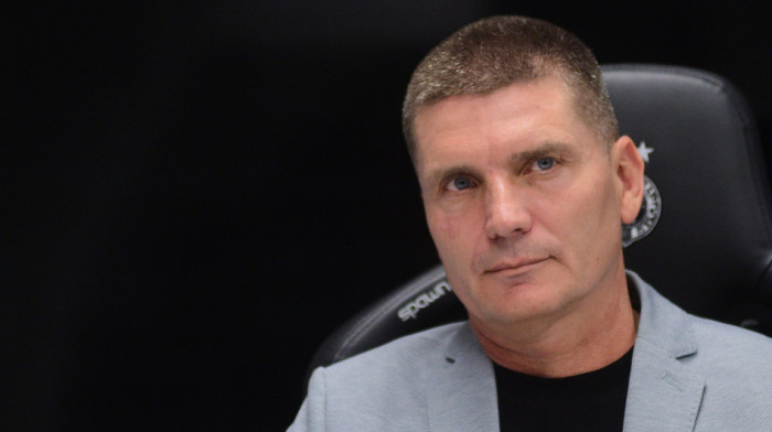 Oglasio se Blagojević! Bivši trener Partizana imao šta da poruči svima posle otkaza!