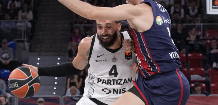 Partizan slavi nestvarnog Vošingtona! Briga, nervoza, drama, ali crno-beli imaju pobedu