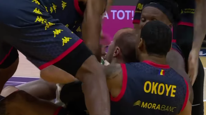 Spektakl u Španiji: Brazilac trojkom sa celog terena spasio tim poraza (VIDEO)