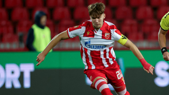 Novi rekord na "Marakani"? Kostov na meti slavnog kluba, ali neće otići iz Zvezde ispod ove cifre