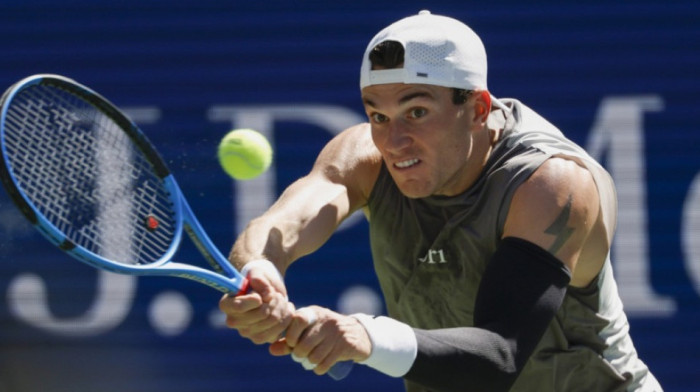 Britanac razvezao jezik i osuo paljbu po ATP - Sprema se pobuna... Britanac razvezao jezik i osuo paljbu po ATP - Sprema se pobuna...