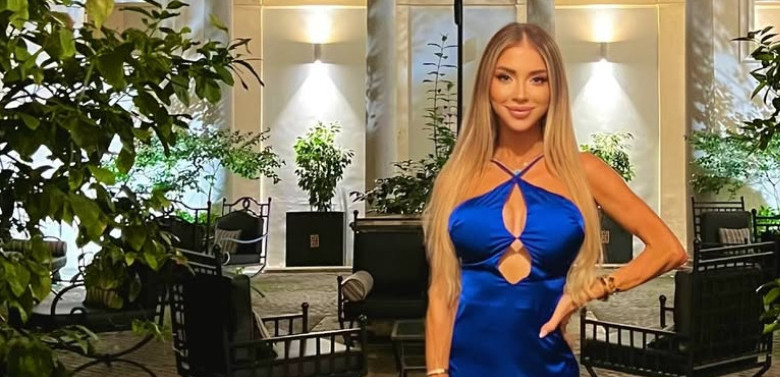 Fatalna plavuša omađijala muškarce - Ova žena je booomba, na udaru jer je seksi (FOTO)
