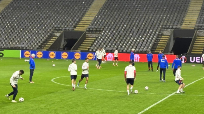 Poslednje pripreme za Bragu: Zvezda odradila trening na čuvenom stadionu (FOTO GALERIJA/VIDEO)