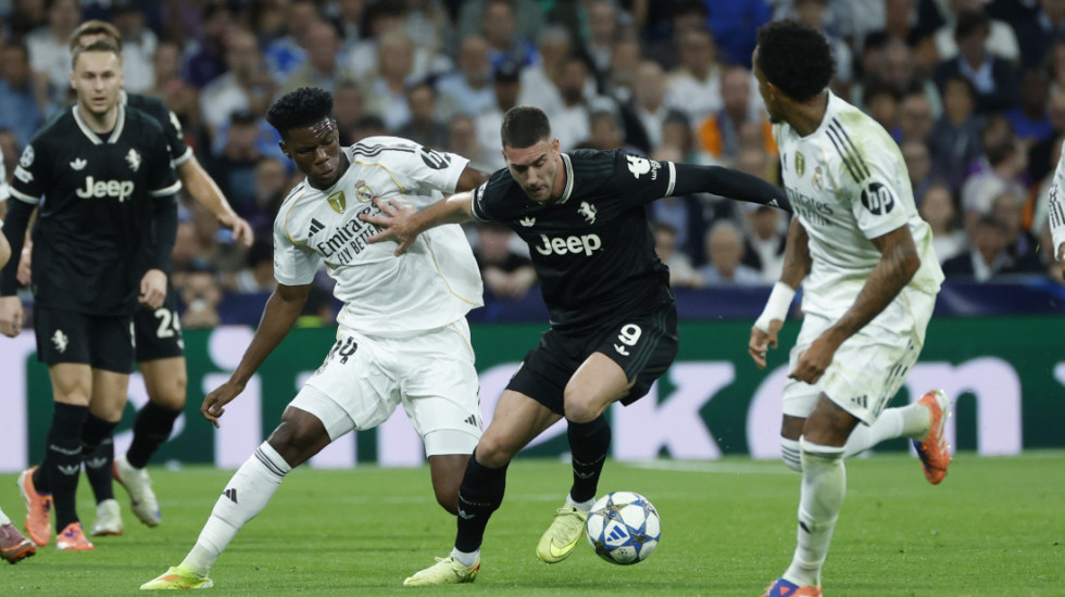 Real bolji od Vlahovićevog Juventusa: Goleada Čelsija i Liverpula, Sportingov preokret