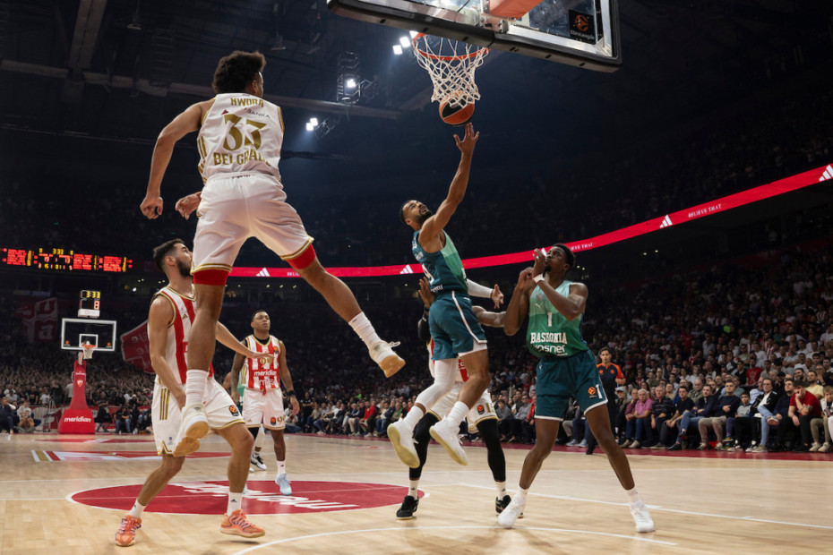 Košarkaši Crvene zvezde protiv Baskonije