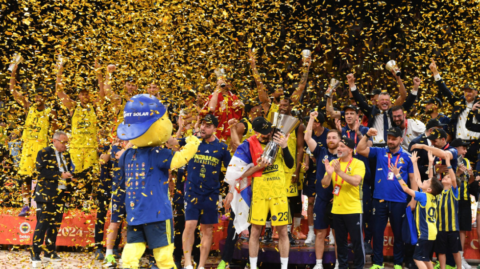Osvojili Evroligu, a sada su pred bankrotom: Fenerbahče duguje astronomsku svotu novca