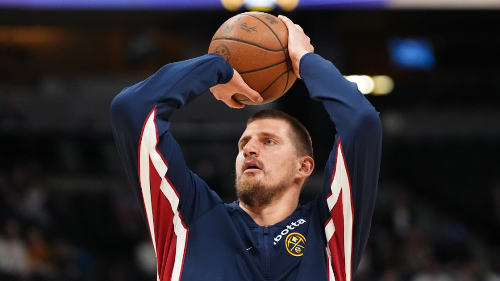 Jokić potezom sve frapirao - Genije, niko nije znao šta se dešava (VIDEO)