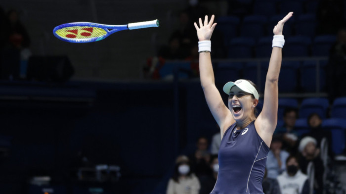 Belinda Benčić osvojila turnir u Tokiju Belinda Benčić osvojila turnir u Tokiju