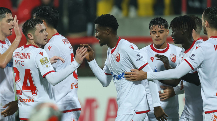 Da li ovaj stranac napušta Crvenu zvezdu?