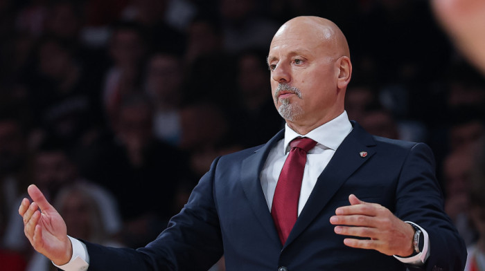 Da li će Nvora igrati protiv Makabija? Evo šta kaže Saša Obradović Da li će Nvora igrati protiv Makabija? Evo šta kaže Saša Obradović