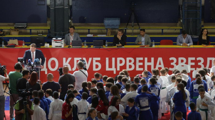 Reči kidaju dušu: Crvena zvezda izrazila saučešće porodici preminulog džudiste Partizana (16)