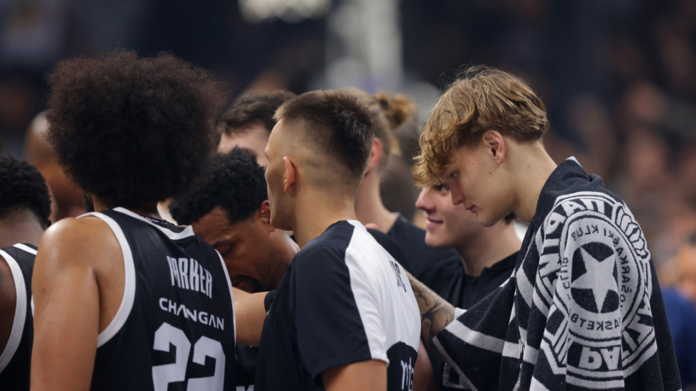 Partizan nastavio da tone... Crno-beli u problemu nakon četvrtog poraza!