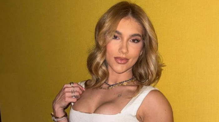 Opa, pršte varnice na sve strane! Poznata voditeljka potvrdila vezu sa fudbalerom Reala (FOTO)