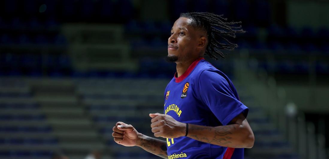 Neverovatni Vil Klajburn! Trojkama zatrpao koš Zvezde za četvrtinu - Kao u igrici (VIDEO)