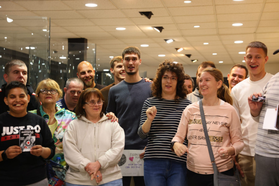 Fudbaleri Partizana ugostili organizaciju MNRO