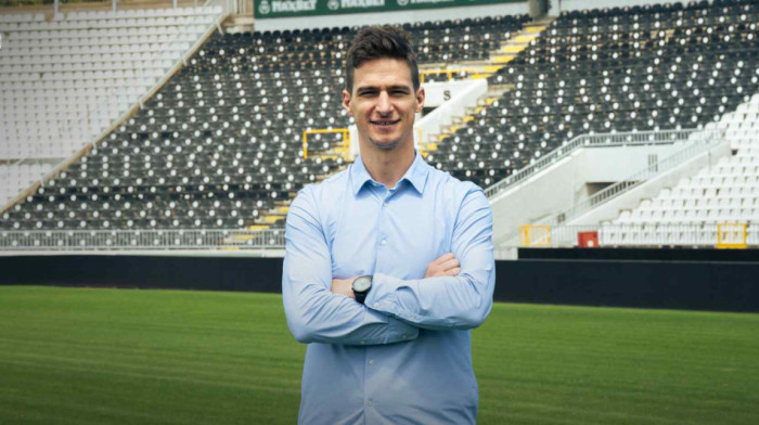 Od inženjera do velike uzdanice Partizana: Šljukić pred derbi sa Zvezdom otkrio zanimljiv životni put Od inženjera do velike uzdanice Partizana: Šljukić pred derbi sa Zvezdom otkrio zanimljiv životni put
