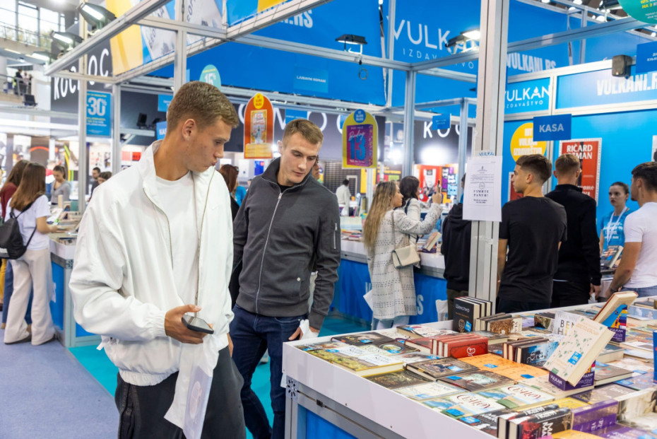 Fudbaleri Železničara na sajmu knjiga