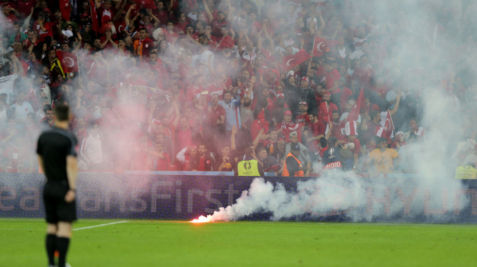 Totalni haos - 152 sudija se aktivno kladi, suspendovano 149