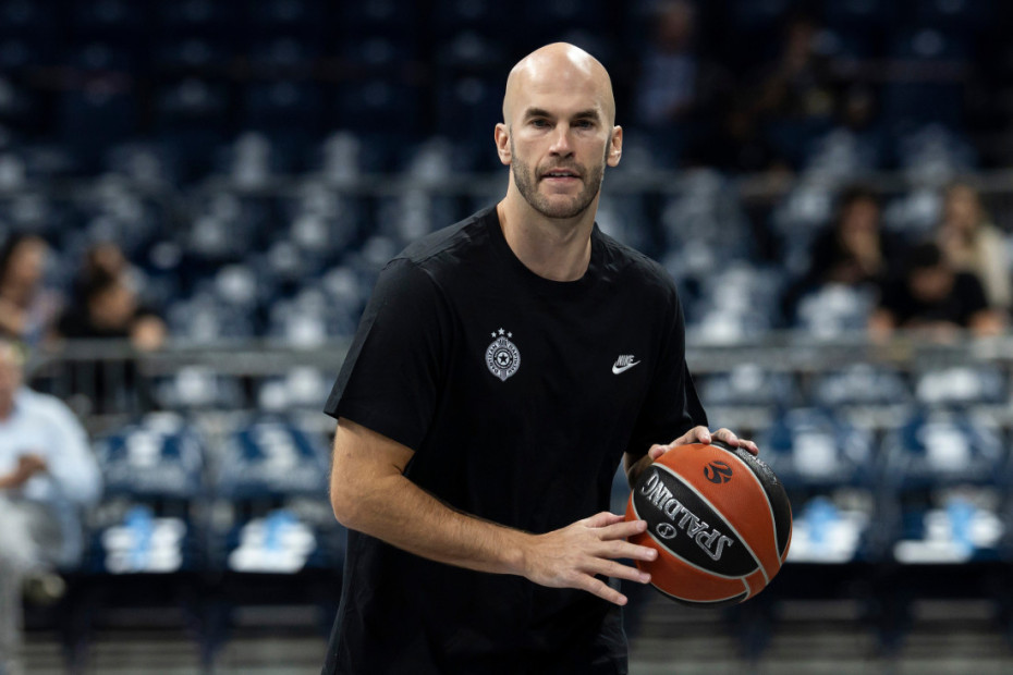 Nik Kalates u Partizanovoj opremi