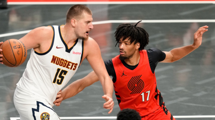 Tragedija Denvera u Portlandu: Jokić bio nadomak istorijskog tripl-dabla, pa promašio šut uz zvuk sirene