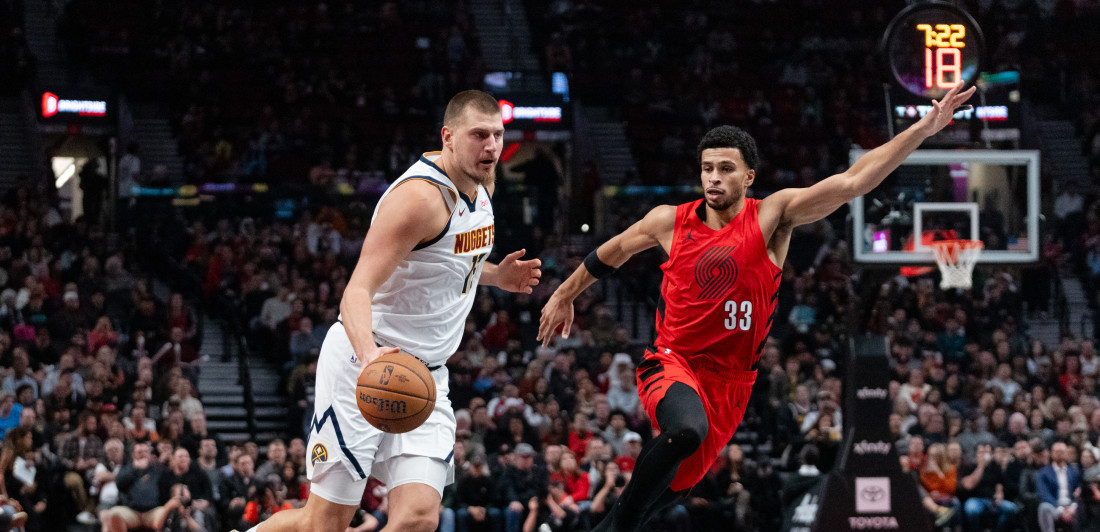 Komentatori u neverici, saigrači u transu - Magični potezi Jokića, kakva inteligencija... (VIDEO)