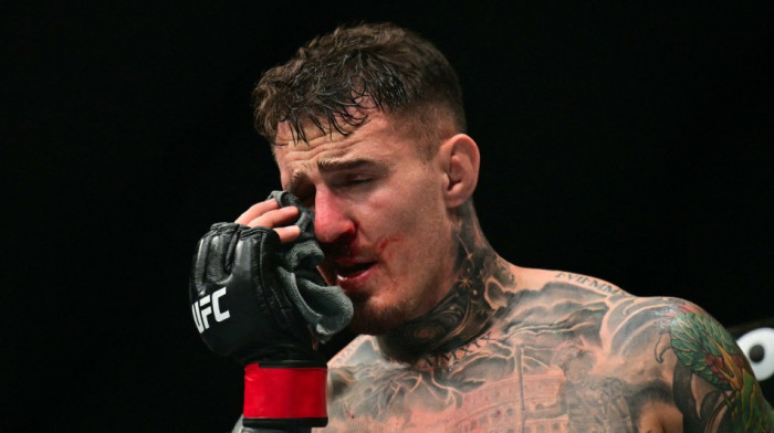 Uopšte nije dobro! Aspinal u izuzetno lošem stanju - ne vidi ništa (VIDEO) Uopšte nije dobro! Aspinal u izuzetno lošem stanju - ne vidi ništa (VIDEO)