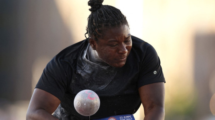 Horor - Atletičarka zaklala taksistu jer joj je bilo dosadno, isplivali jezivi detalji