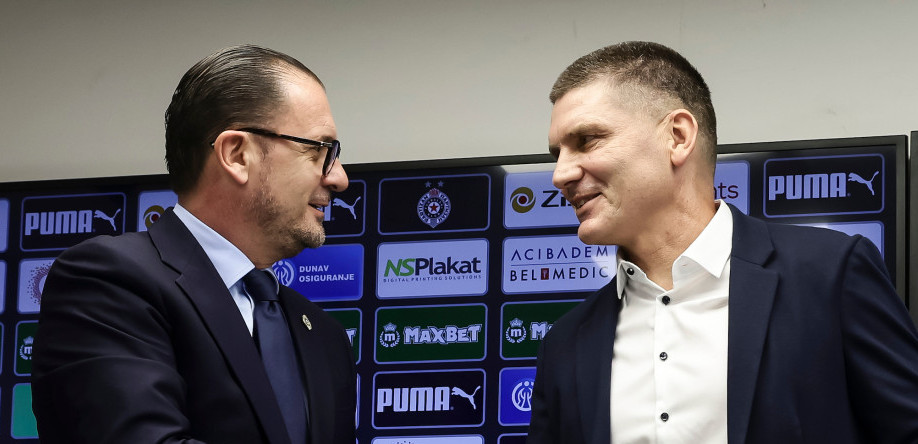 Navijači Partizana poludeli: Mijatović na udaru zbog smene Blagojevića