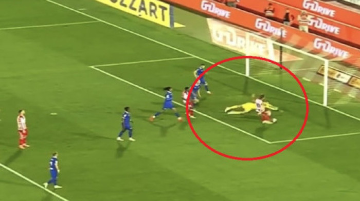 (VIDEO) Au, kako je ovo moguće? Katastrofalan promašaj Zvezde, Katai pogodio stativu umesto prazne mreže