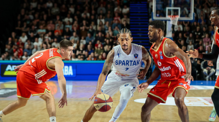 Poluvreme: Spartak zapretio Zvezdi - Crveno-beli sa +6 na pauzu