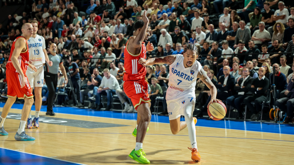 Prekid crnog niza protiv Spartaka: Zvezda krvarila pa zgromila Subotičane