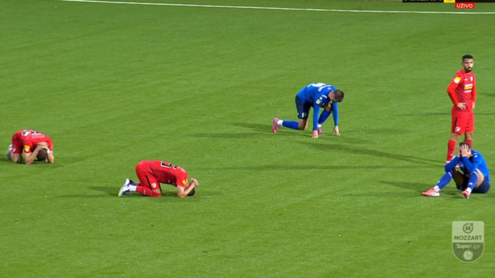 Jezive scene u Lučanima - Igrači popadali u suzama nakon vesti o tragediji (VIDEO)