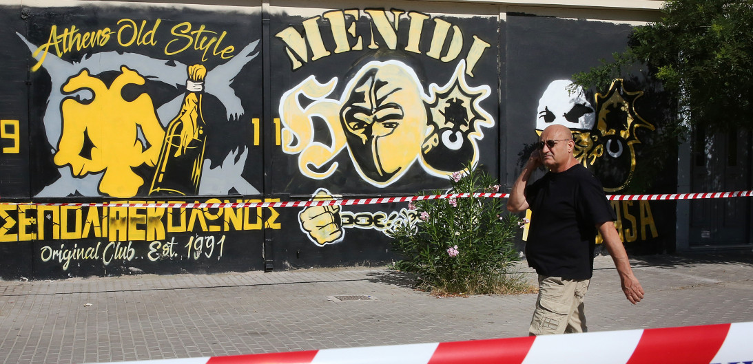 Jezivo, kakva tragedija! Navijač preminuo nakon tuče huligana - ponovo AEK (FOTO)