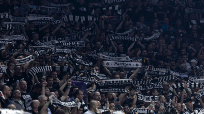 Šok u Humskoj! Kakva bizarnost?! Evroliga zbog silikonskog pe*isa kaznila Partizan!