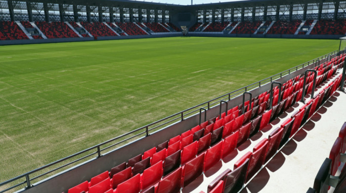 Pet meseci nisu primili plate: Fudbaleri srpskog tima prete da neće izaći na teren