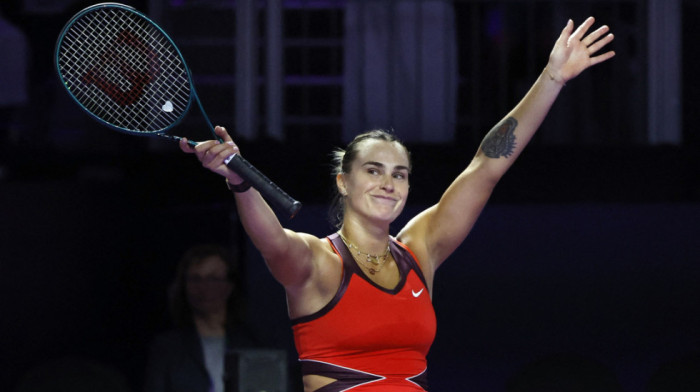 Arina gurnula prst u oko Ruskinjama - Nikad neću izdati svoju zemlju kao one