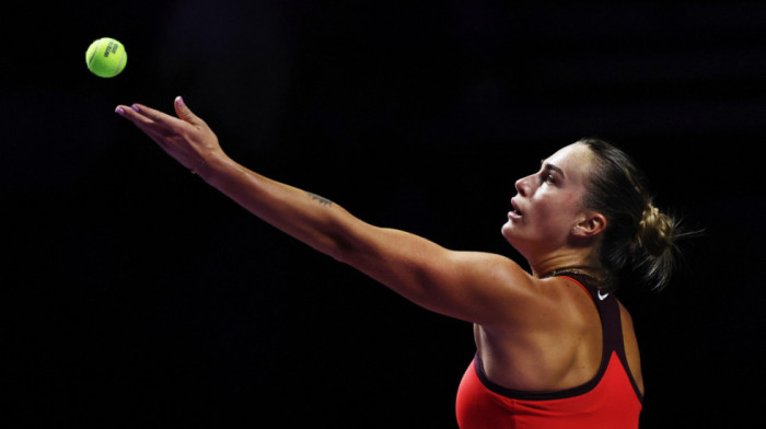 Sabalenka počistila Kostjuk, Ukrajinka nije htela da joj pruži ruku
