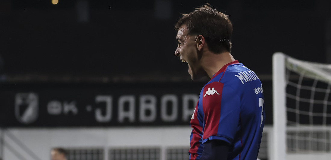 Ljudi, šta je ovo bilo? Miloševićev gol za TV špice u Ivanjici (VIDEO)