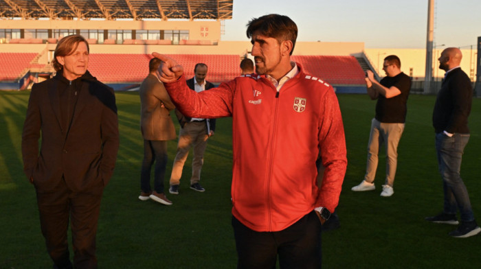 Selektor Paunović se obraća javnosti pred gostovanje Englezima