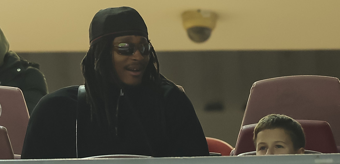 Navijači će ga obožavati još više: Moneke bodri Zvezdu na "Marakani" (VIDEO)