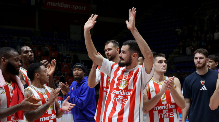 Zvezdaši od uprave traže radikalne promene posle poraza... Dajte popa da nas okadi