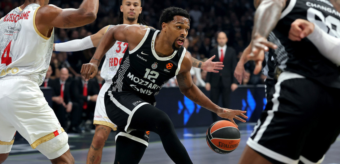 Borba za svaki koš u Areni: Partizan sjajno počeo, Monako brzo uzvratio