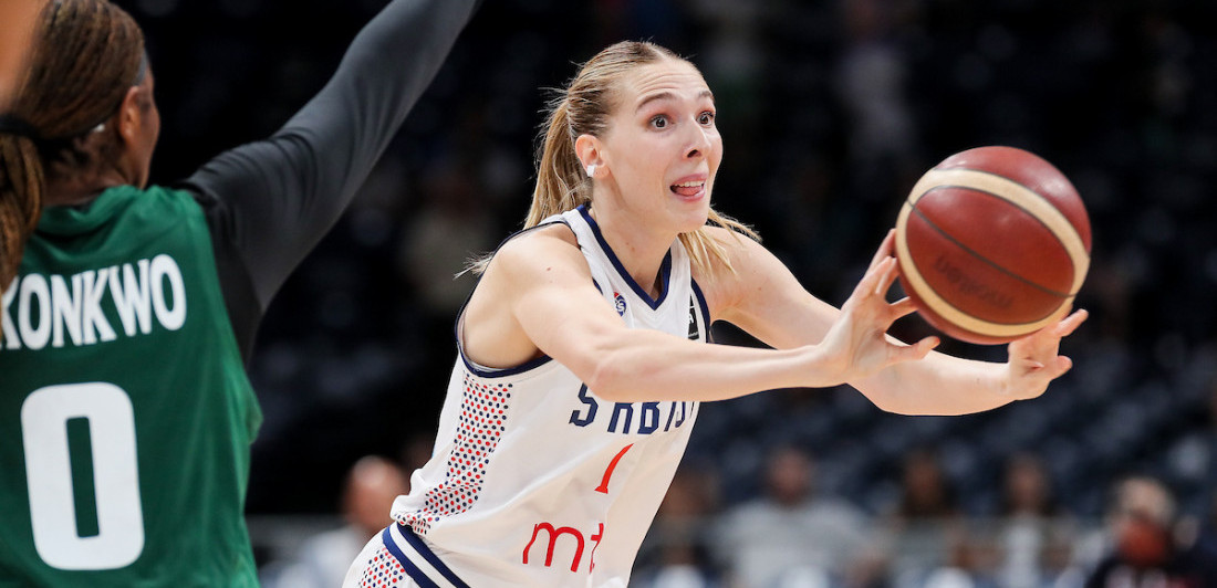 Idealan početak nove Srbije: Na Pavlovićevom debiju košarkašice razbije rivala