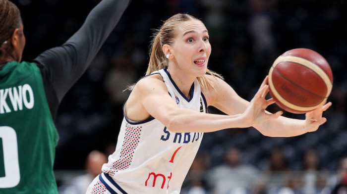 Idealan početak nove Srbije: Na Pavlovićevom debiju košarkašice razbije rivala