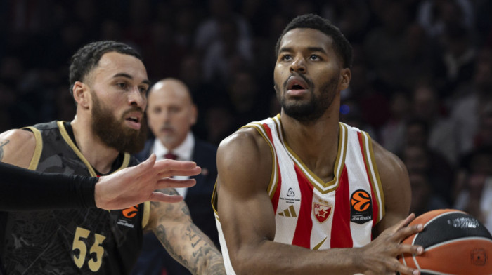 Dabl-dabl Kodija! Zvezda i dalje na mukama