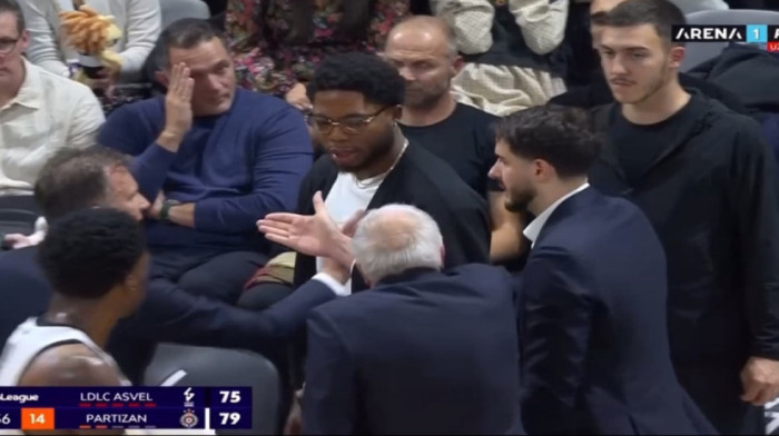 Tajrik napravio ispad u Lionu: Naljutio Obradovića, nije hteo da mu pruži ruku (VIDEO)