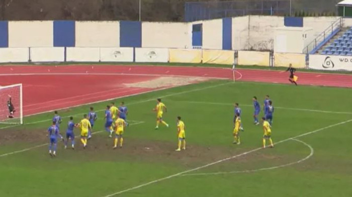 Ovako nešto nije viđeno u srpskom fudbalu! Nesvakidašnja situacija na utakmici u Priboju (VIDEO)