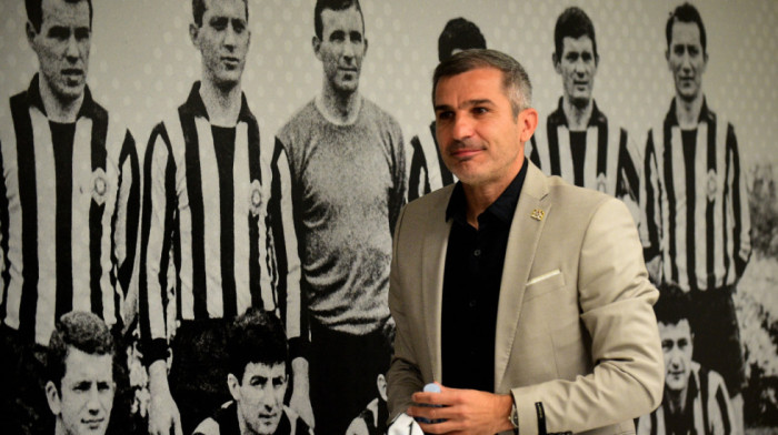 Šta se to dešava u Humskoj? Stojakovića čuva ovaj član uprave, ostali su za hitnu smenu