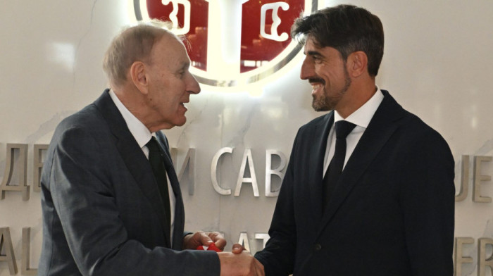 Paunović se vraća u Madrid - Oglasio se Džajić: Ne želimo da pritiskamo Veljka